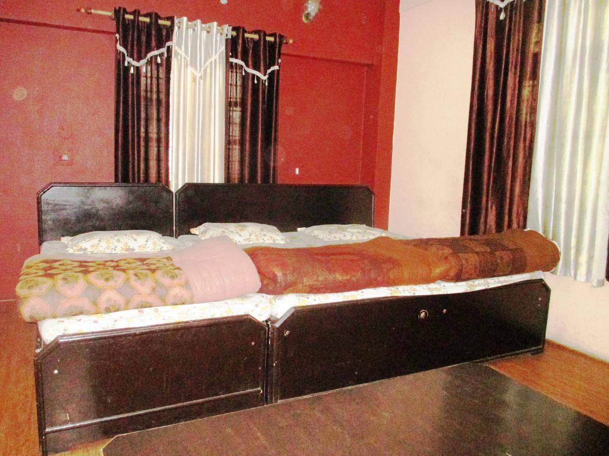 Hotel Shiv Palace 데라둔 외부 사진