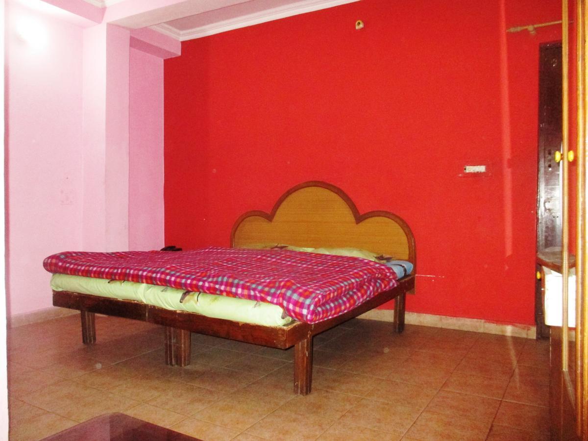 Hotel Shiv Palace 데라둔 외부 사진