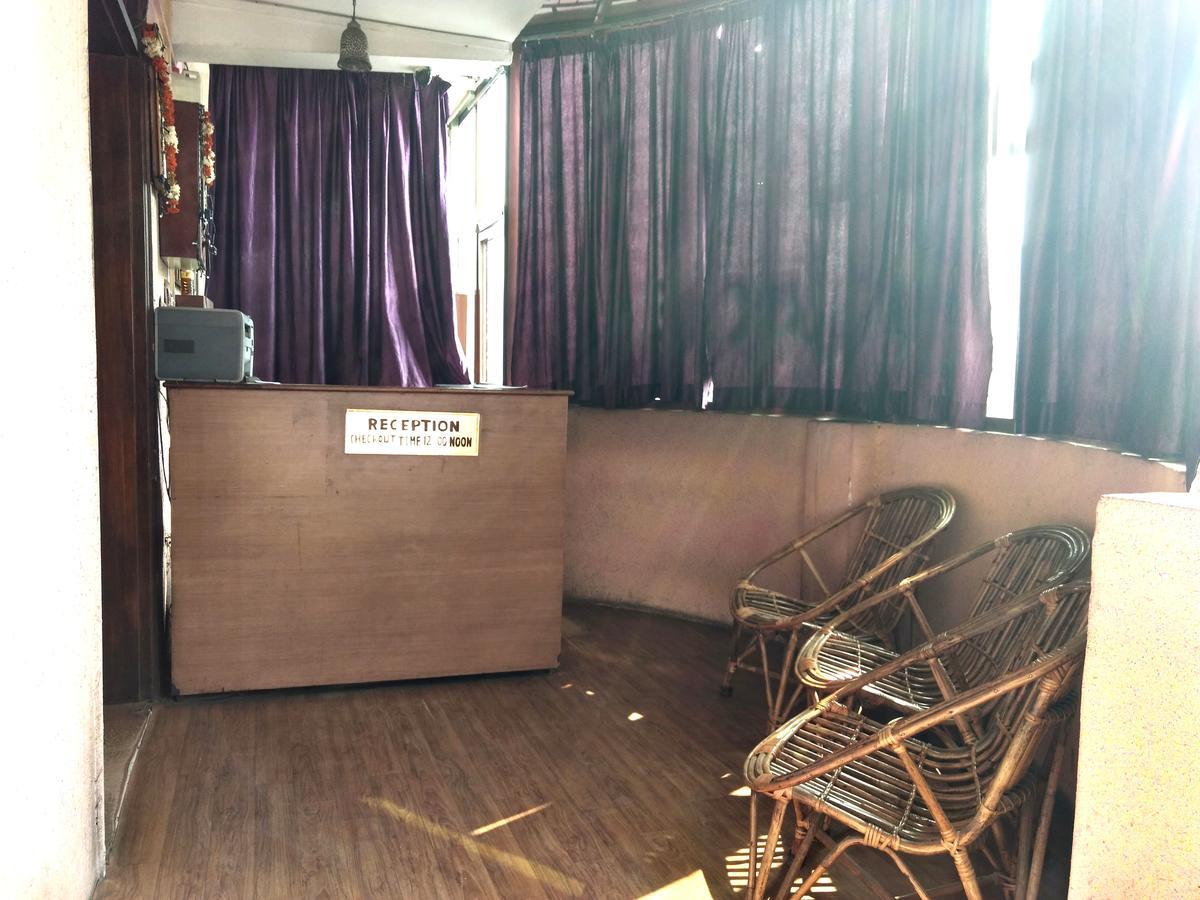 Hotel Shiv Palace 데라둔 외부 사진
