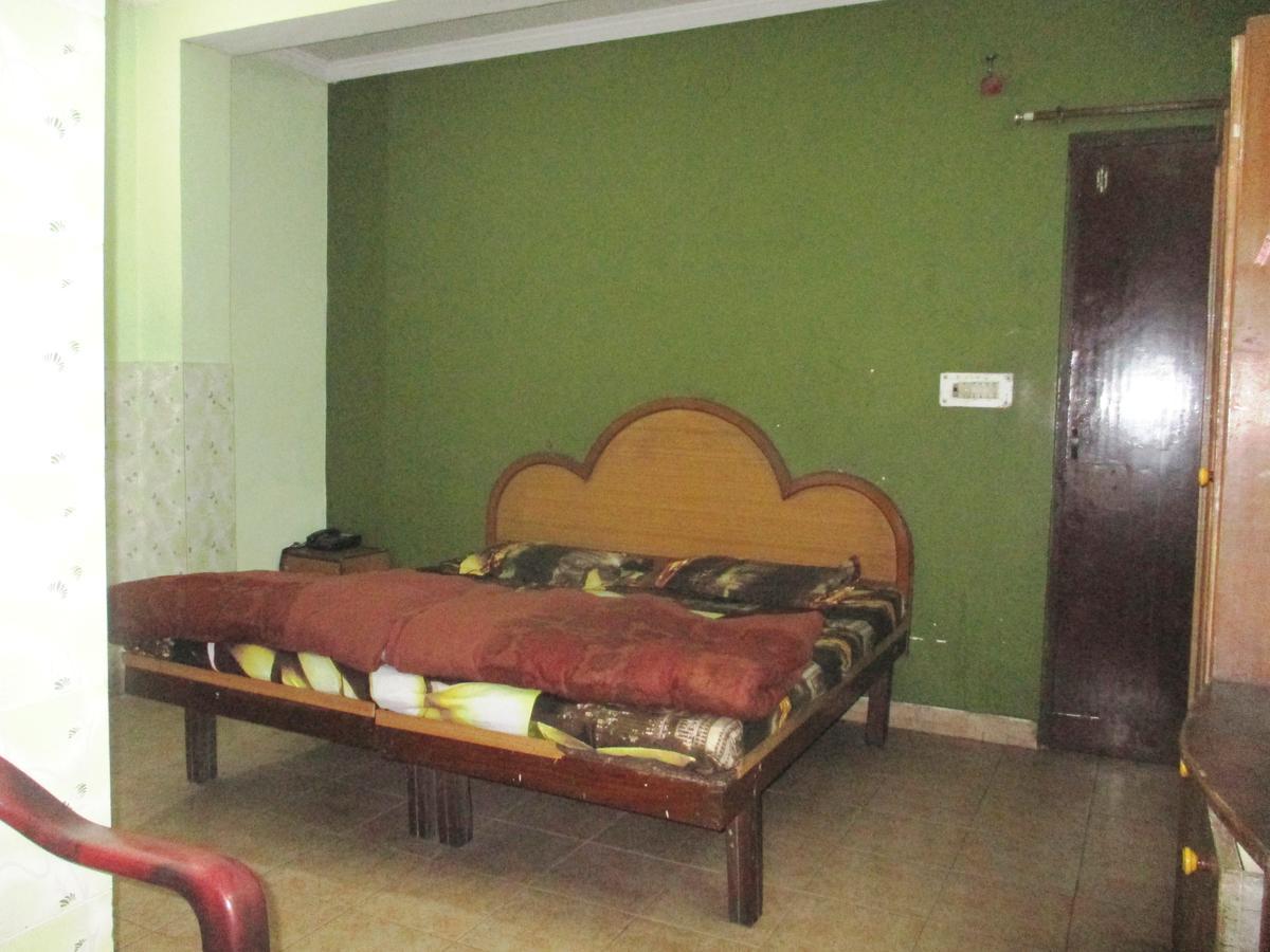 Hotel Shiv Palace 데라둔 외부 사진
